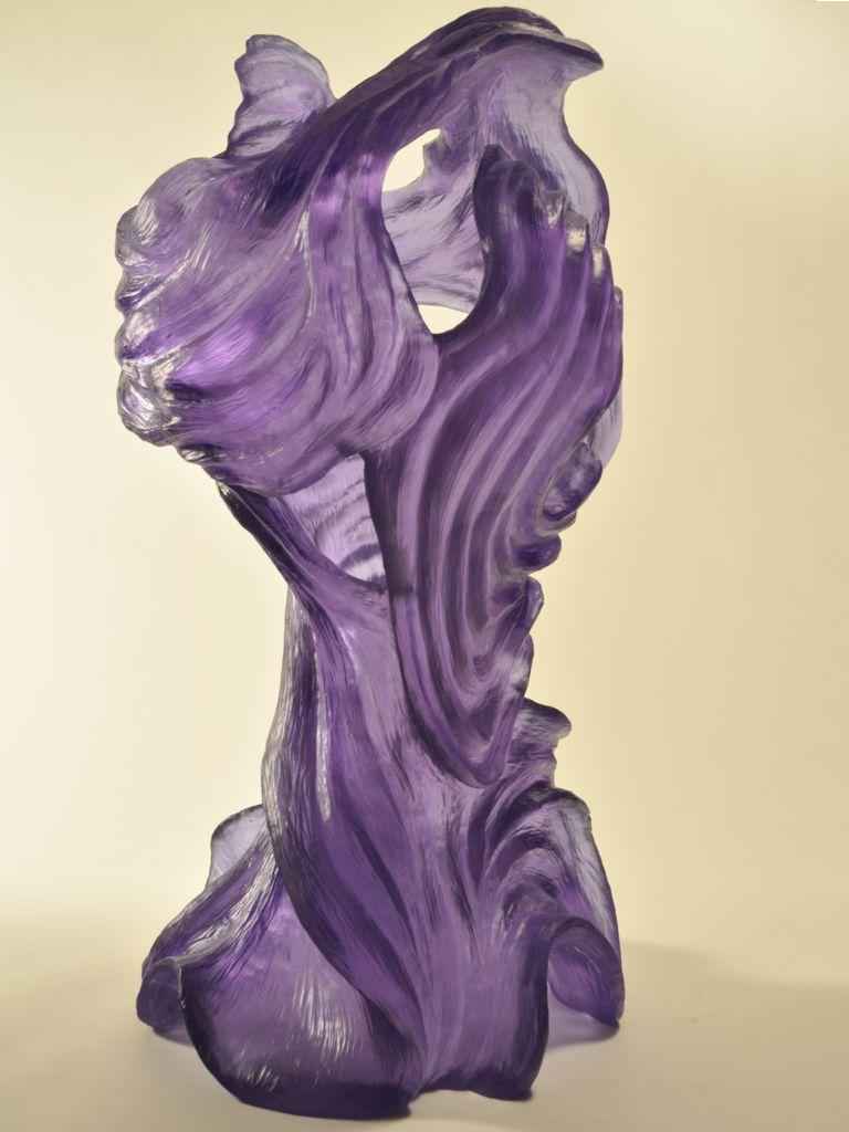 Harry Pollitt - Mariah glass sculpture
