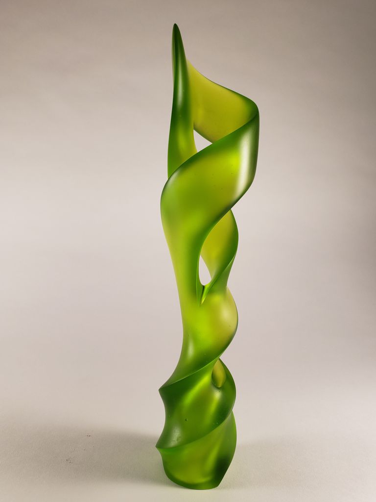 GP-2, a commissioned kiln cast glass sculpture by Harry Pollitt.
